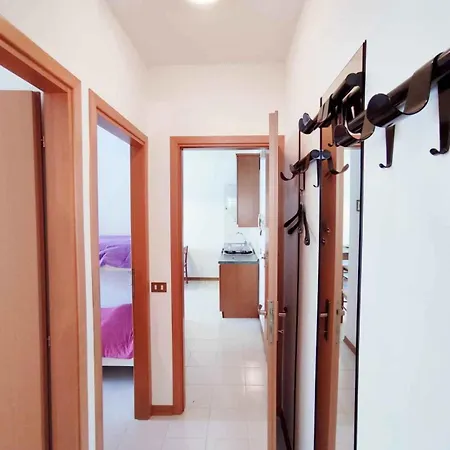 Appartamento In 45631 *